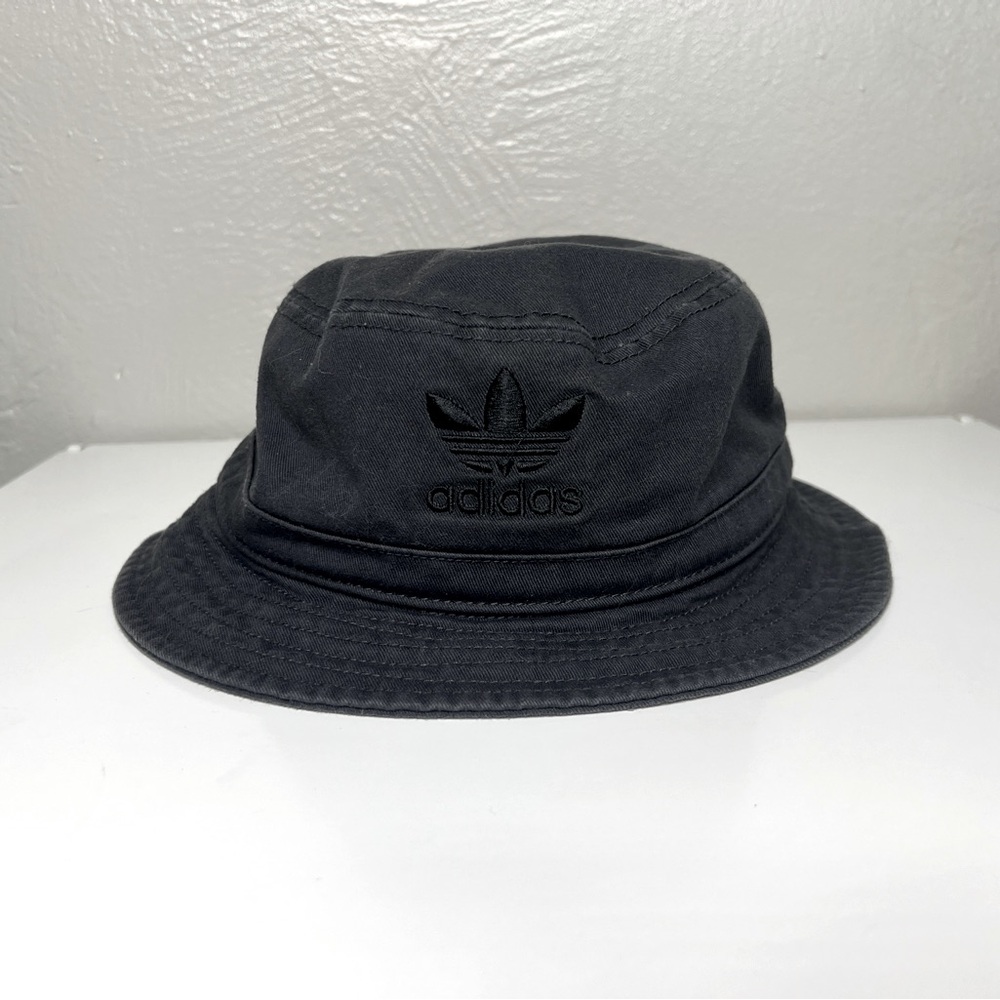 Adidas Gray Bucket hat with black logo